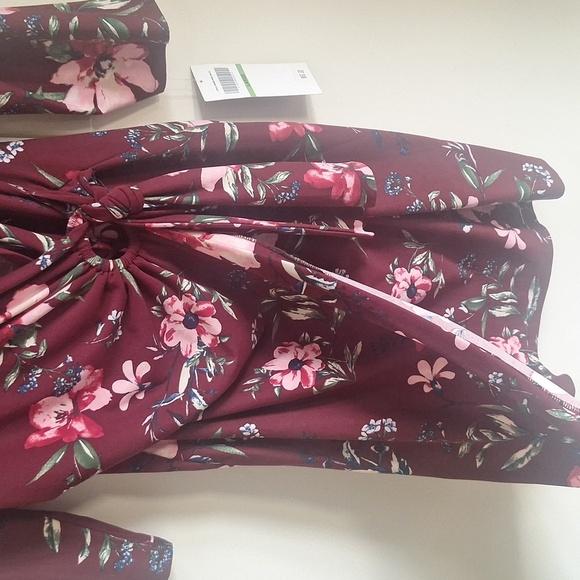 Nina Leonard Floral Wrap Dress, Size Large - Picture 7 of 8